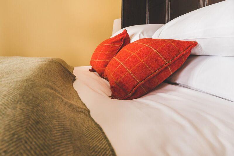 Black Swan Hotel Devizes Extérieur photo